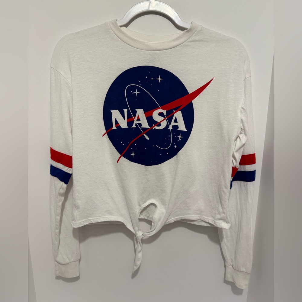 Buzzaldrin NASA White Long Sleeve Tie-Front Top Size XS (18)